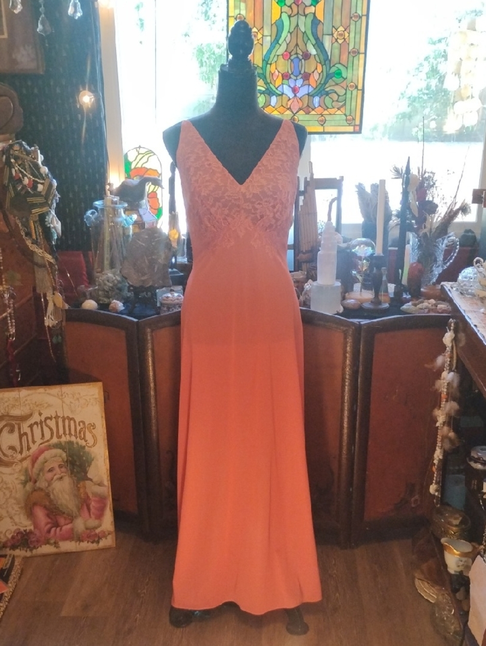 Vintage Vanity Fair Coral Lace V-Neck Maxi Dress